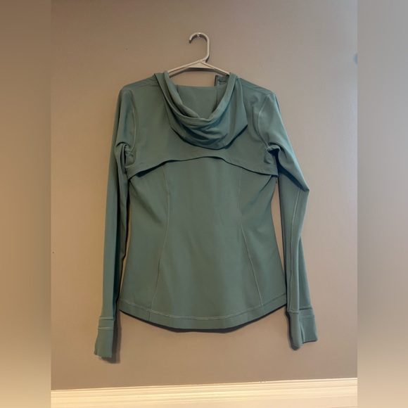 Lululemon Hooded Jacket - Picture 5 of 5